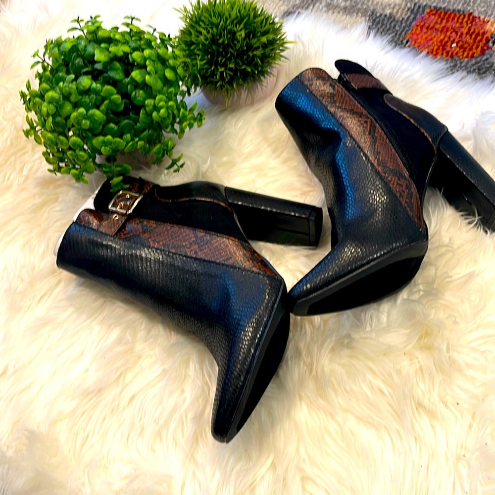 Brown and Black Ankle boot (Snakeskin) - Size 11